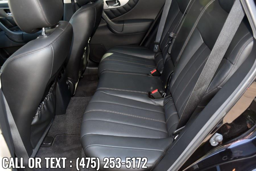 Used INFINITI QX70 AWD 2017 | Highline Car Connection. Waterbury, Connecticut Used INFINITI QX70 AWD 2017 | Highline Car Connection. Waterbury, Connecticut