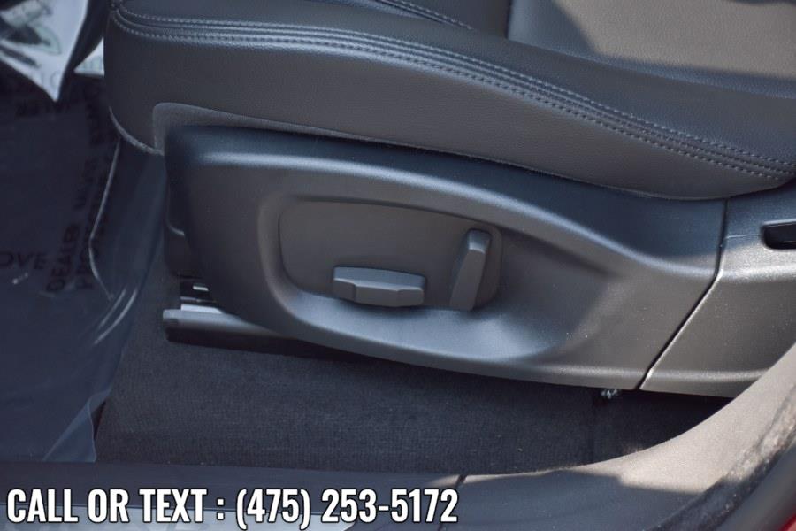 Used Jaguar F-PACE 25t Premium AWD 2018 | Highline Car Connection. Waterbury, Connecticut Used Jaguar F-PACE 25t Premium AWD 2018 | Highline Car Connection. Waterbury, Connecticut