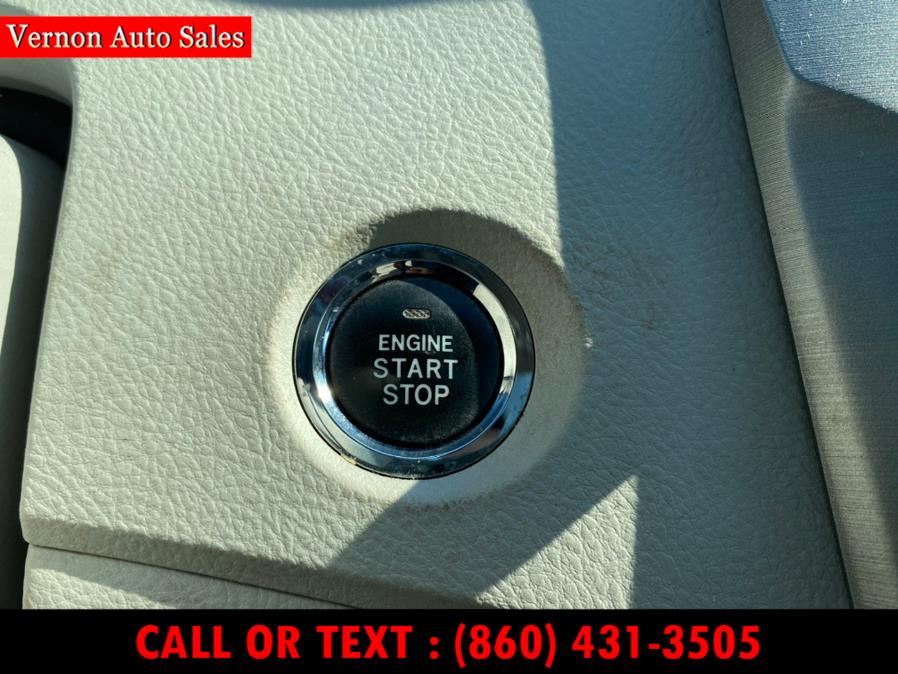 Used Toyota Avalon 4dr Sdn Limited 2011 | Vernon Auto Sale & Service. Manchester, Connecticut Used Toyota Avalon 4dr Sdn Limited 2011 | Vernon Auto Sale & Service. Manchester, Connecticut