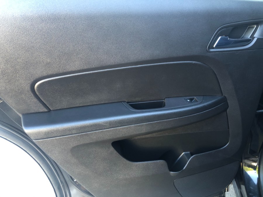 2014 Chevrolet Equinox AWD 4dr LT w/1LT, available for sale in Bristol, Connecticut | Bristol Auto Center LLC. Bristol, Connecticut 2014 Chevrolet Equinox AWD 4dr LT w/1LT, available for sale in Bristol, Connecticut | Bristol Auto Center LLC. Bristol, Connecticut