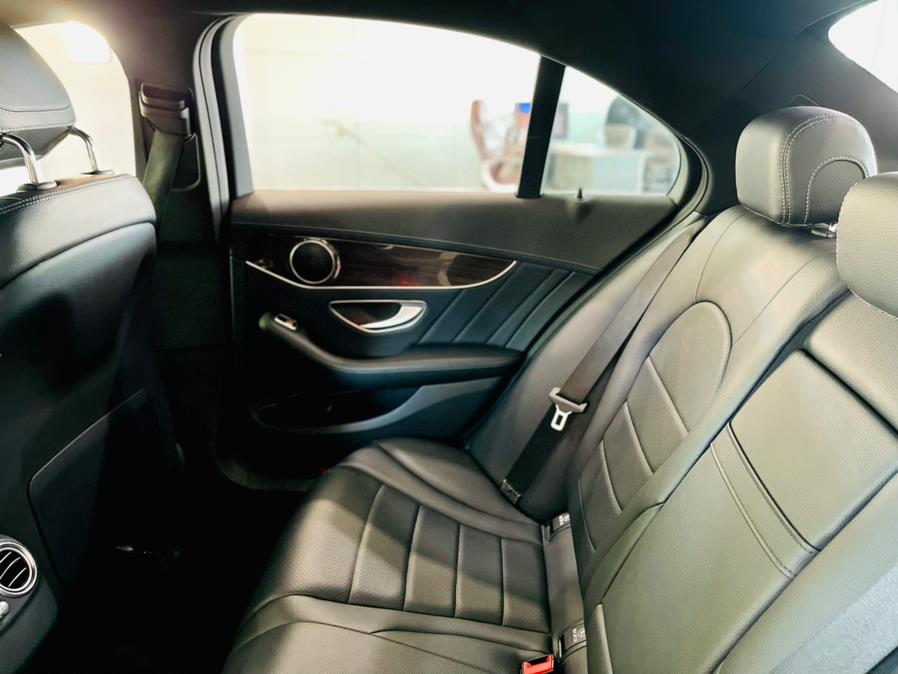 Used Mercedes-Benz C-Class 4dr Sdn C300 Sport 4MATIC 2015 | Luxury Motor Club. Franklin Square, New York Used Mercedes-Benz C-Class 4dr Sdn C300 Sport 4MATIC 2015 | Luxury Motor Club. Franklin Square, New York