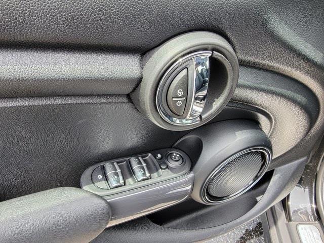 Used Mini Cooper Base 2016 | Luxury Motor Car Company. Cincinnati, Ohio Used Mini Cooper Base 2016 | Luxury Motor Car Company. Cincinnati, Ohio