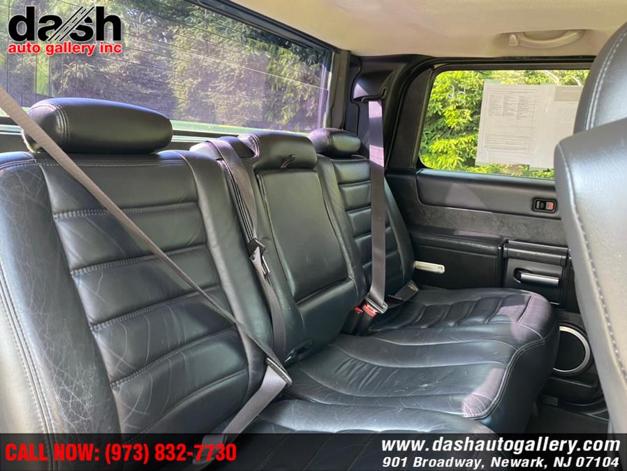 Used HUMMER H2 4dr Wgn SUT 2005 | Dash Auto Gallery Inc.. Newark, New Jersey Used HUMMER H2 4dr Wgn SUT 2005 | Dash Auto Gallery Inc.. Newark, New Jersey