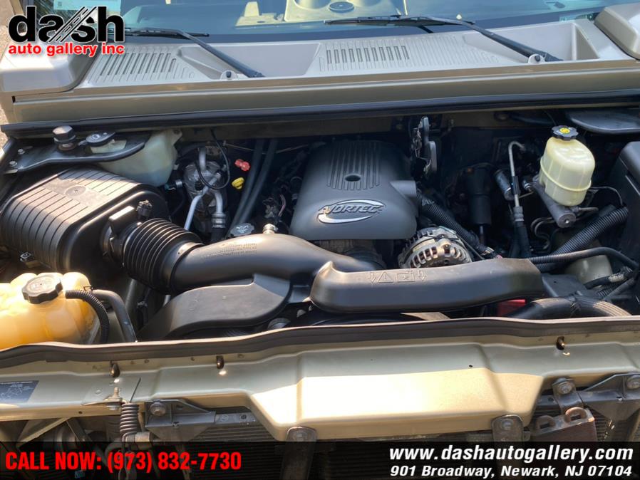 Used HUMMER H2 4dr Wgn SUT 2005 | Dash Auto Gallery Inc.. Newark, New Jersey Used HUMMER H2 4dr Wgn SUT 2005 | Dash Auto Gallery Inc.. Newark, New Jersey