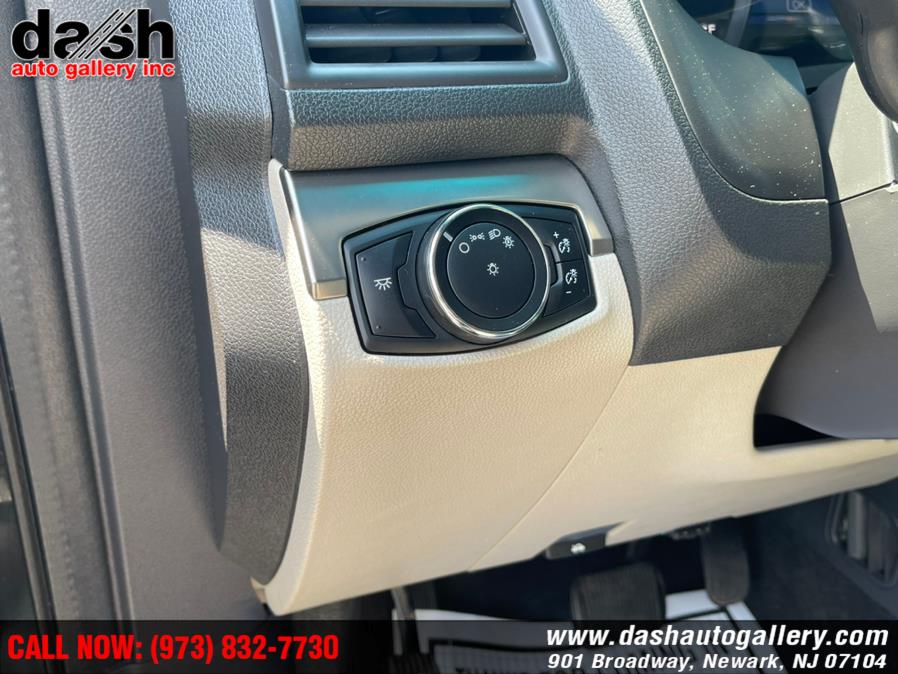 Used Ford Explorer 4WD 4dr Base 2015 | Dash Auto Gallery Inc.. Newark, New Jersey Used Ford Explorer 4WD 4dr Base 2015 | Dash Auto Gallery Inc.. Newark, New Jersey