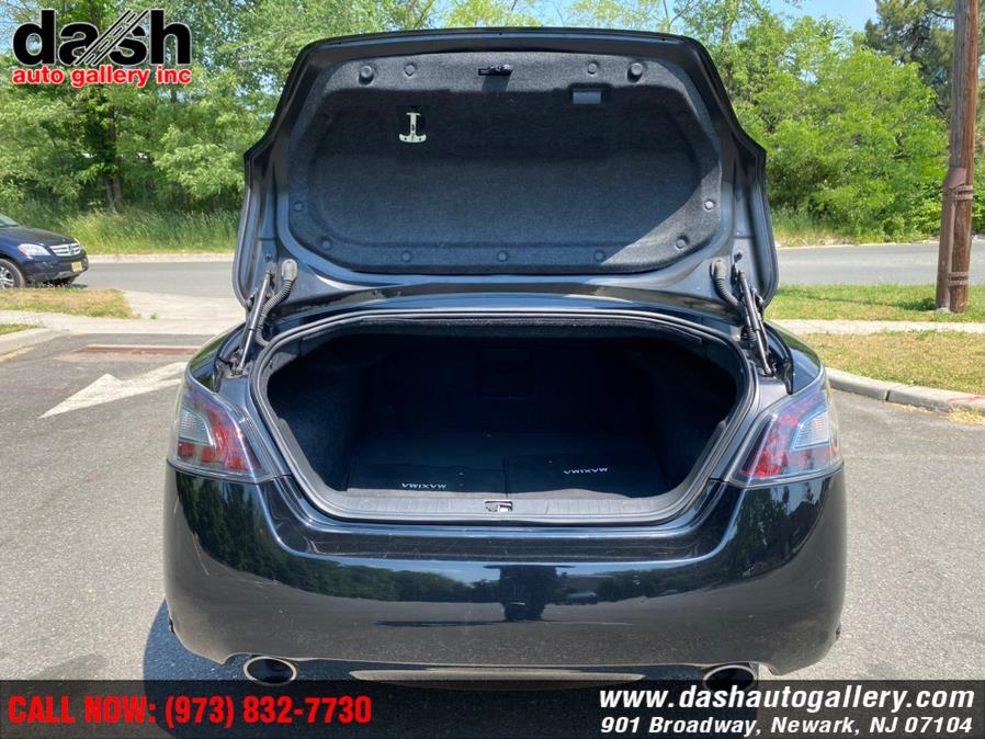 Used Nissan Maxima 4dr Sdn 3.5 SV 2014 | Dash Auto Gallery Inc.. Newark, New Jersey Used Nissan Maxima 4dr Sdn 3.5 SV 2014 | Dash Auto Gallery Inc.. Newark, New Jersey