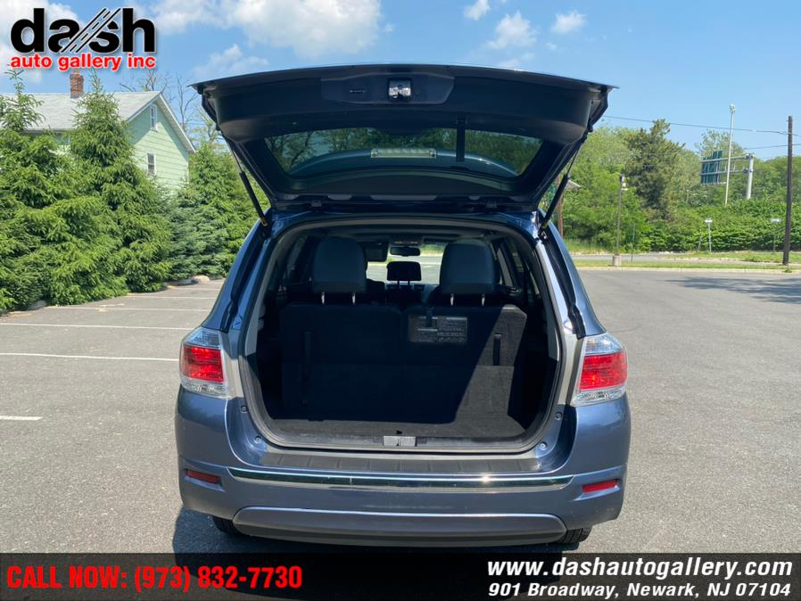 Used Toyota Highlander Hybrid 4WD 4dr (Natl) 2013 | Dash Auto Gallery Inc.. Newark, New Jersey Used Toyota Highlander Hybrid 4WD 4dr (Natl) 2013 | Dash Auto Gallery Inc.. Newark, New Jersey