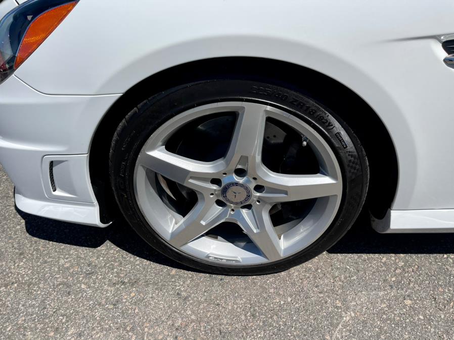 2016 Mercedes-Benz SLK 2dr Roadster SLK300, available for sale in South Windsor, Connecticut | Mike And Tony Auto Sales, Inc. South Windsor, Connecticut 2016 Mercedes-Benz SLK 2dr Roadster SLK300, available for sale in South Windsor, Connecticut | Mike And Tony Auto Sales, Inc. South Windsor, Connecticut
