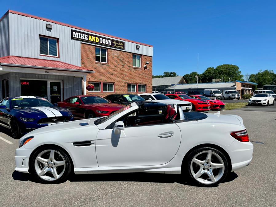 2016 Mercedes-Benz SLK 2dr Roadster SLK300, available for sale in South Windsor, Connecticut | Mike And Tony Auto Sales, Inc. South Windsor, Connecticut 2016 Mercedes-Benz SLK 2dr Roadster SLK300, available for sale in South Windsor, Connecticut | Mike And Tony Auto Sales, Inc. South Windsor, Connecticut
