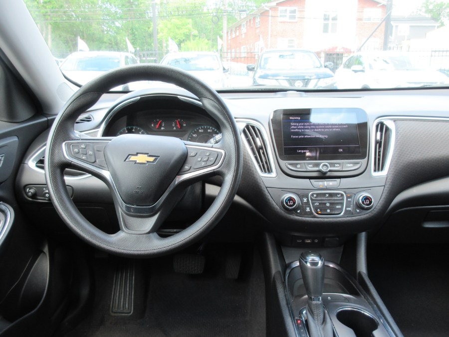 2020 Chevrolet Malibu 4dr Sdn LT, available for sale in Linden, New Jersey | Route 27 Auto Mall. Linden, New Jersey 2020 Chevrolet Malibu 4dr Sdn LT, available for sale in Linden, New Jersey | Route 27 Auto Mall. Linden, New Jersey