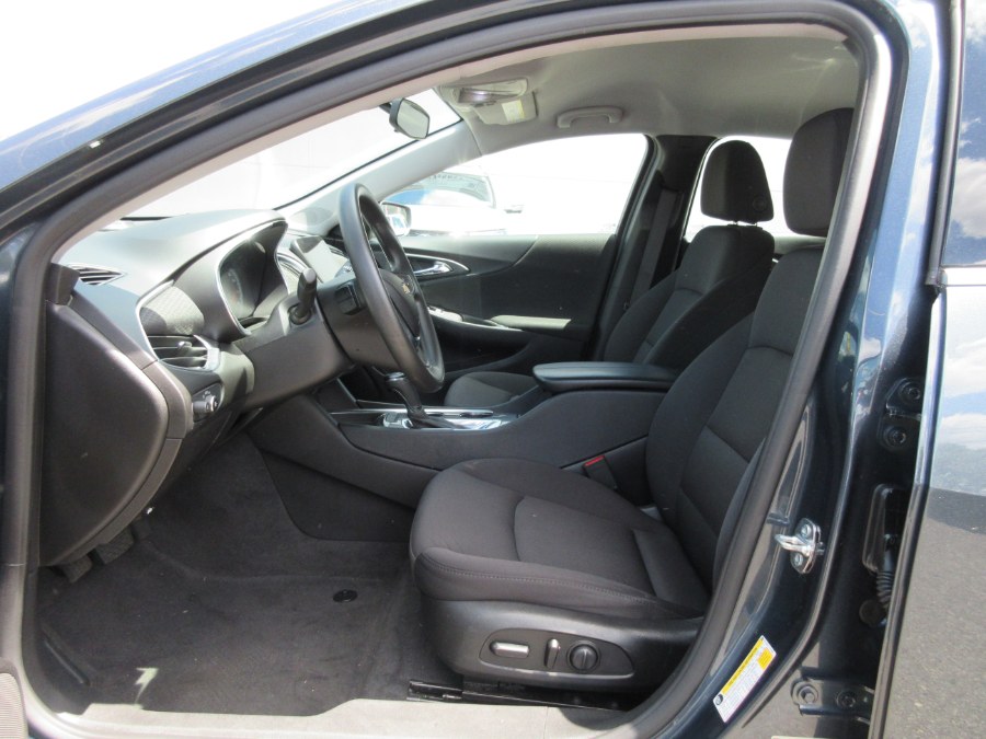 2020 Chevrolet Malibu 4dr Sdn LT, available for sale in Linden, New Jersey | Route 27 Auto Mall. Linden, New Jersey 2020 Chevrolet Malibu 4dr Sdn LT, available for sale in Linden, New Jersey | Route 27 Auto Mall. Linden, New Jersey