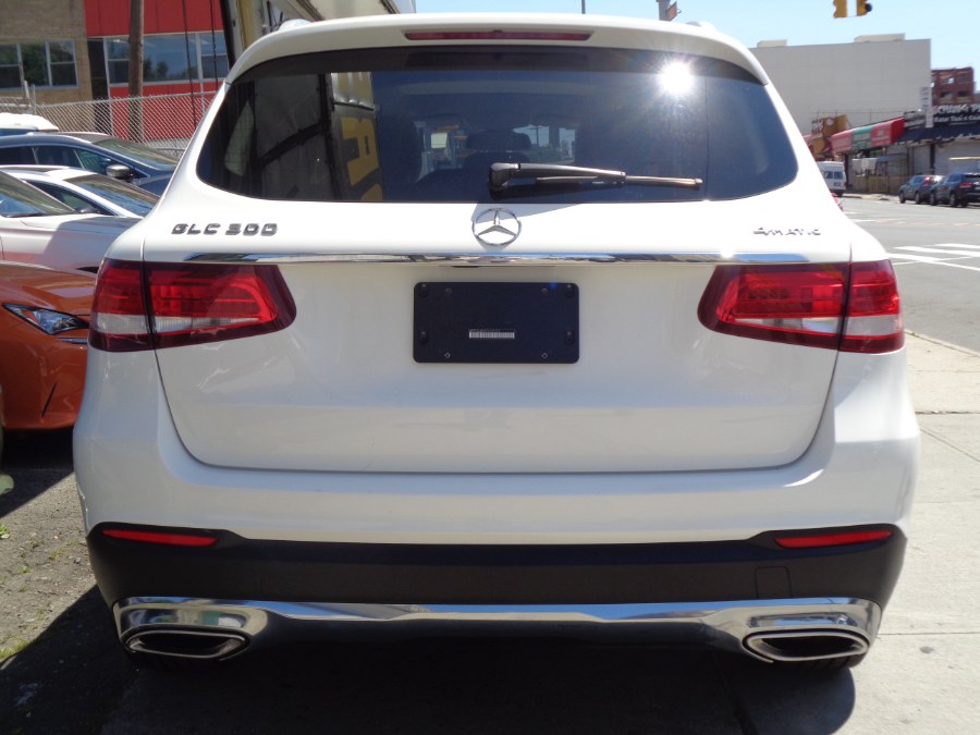 Used Mercedes-Benz GLC300 4MATIC 2019 | Top Speed Motors LLC. Jamaica, New York Used Mercedes-Benz GLC300 4MATIC 2019 | Top Speed Motors LLC. Jamaica, New York