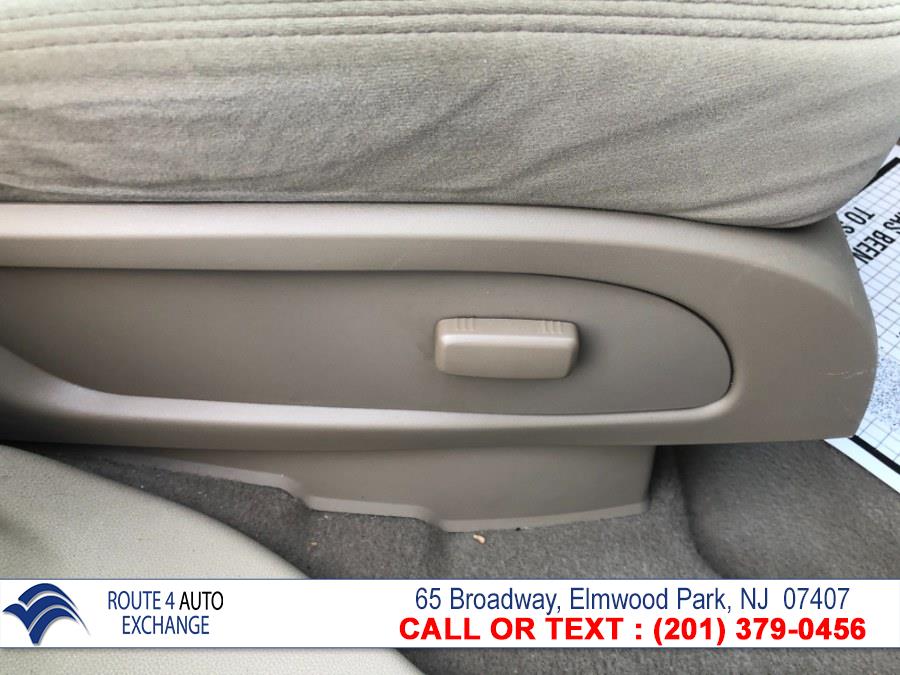 Used Buick Enclave FWD 4dr CX 2008 | Route 4 Auto Exchange. Elmwood Park, New Jersey Used Buick Enclave FWD 4dr CX 2008 | Route 4 Auto Exchange. Elmwood Park, New Jersey