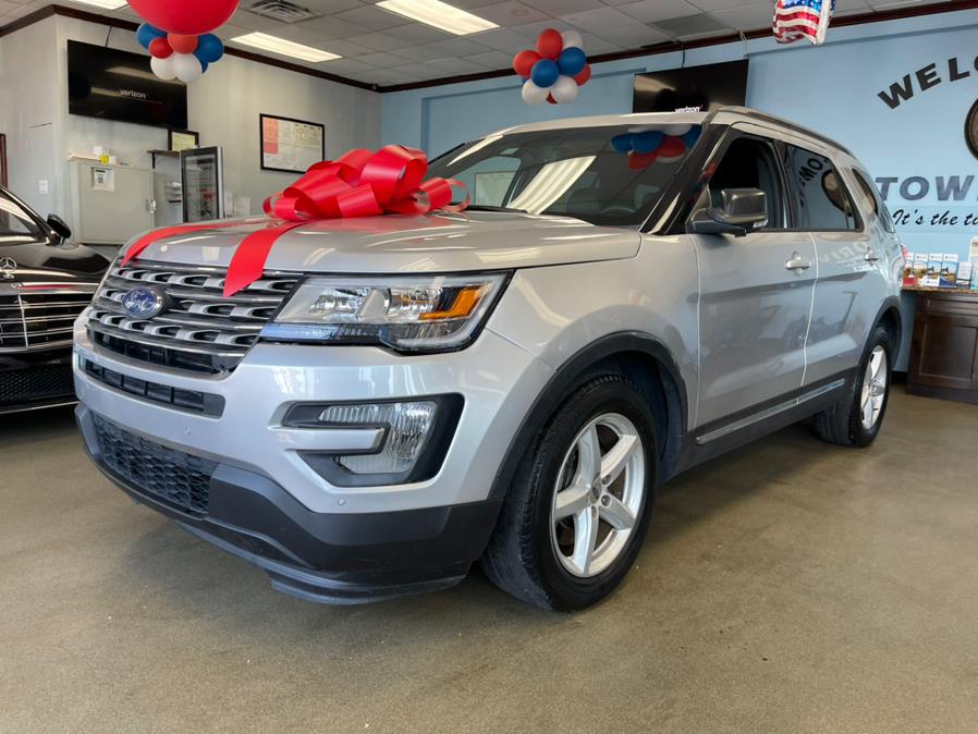 2016 Ford Explorer FWD 4dr XLT, available for sale in Inwood, New York | 5 Towns Drive. Inwood, New York 2016 Ford Explorer FWD 4dr XLT, available for sale in Inwood, New York | 5 Towns Drive. Inwood, New York