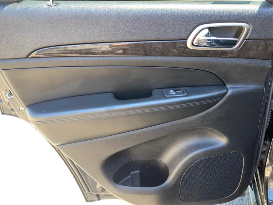 Used Jeep Grand Cherokee 4WD 4dr Laredo Altitude *Ltd Avail* 2013 | Lava Motors 2 Inc. Canton, Connecticut Used Jeep Grand Cherokee 4WD 4dr Laredo Altitude *Ltd Avail* 2013 | Lava Motors 2 Inc. Canton, Connecticut