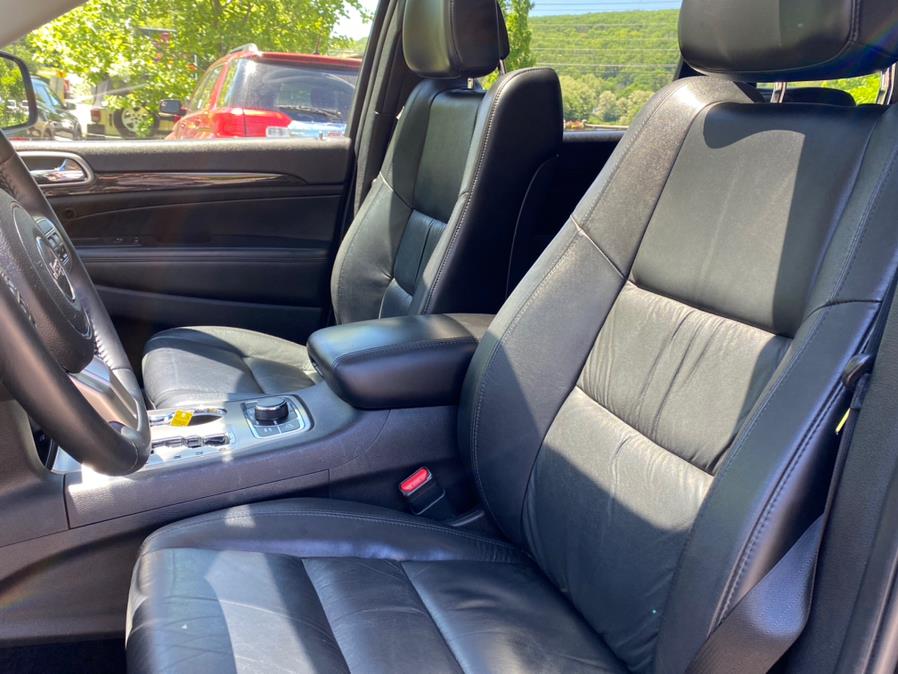Used Jeep Grand Cherokee 4WD 4dr Laredo Altitude *Ltd Avail* 2013 | Lava Motors 2 Inc. Canton, Connecticut Used Jeep Grand Cherokee 4WD 4dr Laredo Altitude *Ltd Avail* 2013 | Lava Motors 2 Inc. Canton, Connecticut