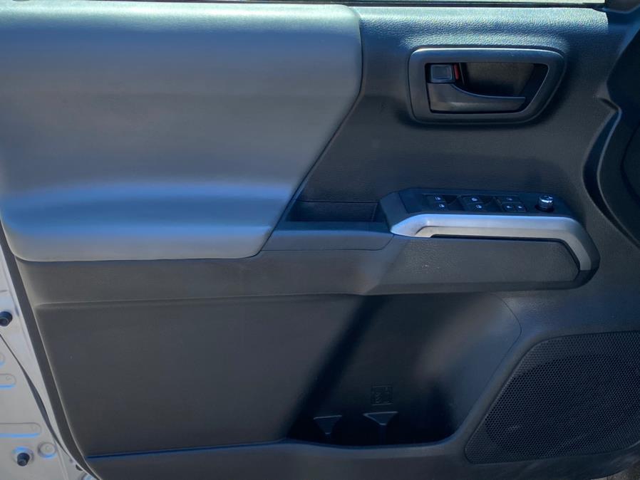 Used Toyota Tacoma 4WD Double Cab V6 AT TRD Off Road (Natl) 2016 | Lava Motors 2 Inc. Canton, Connecticut Used Toyota Tacoma 4WD Double Cab V6 AT TRD Off Road (Natl) 2016 | Lava Motors 2 Inc. Canton, Connecticut
