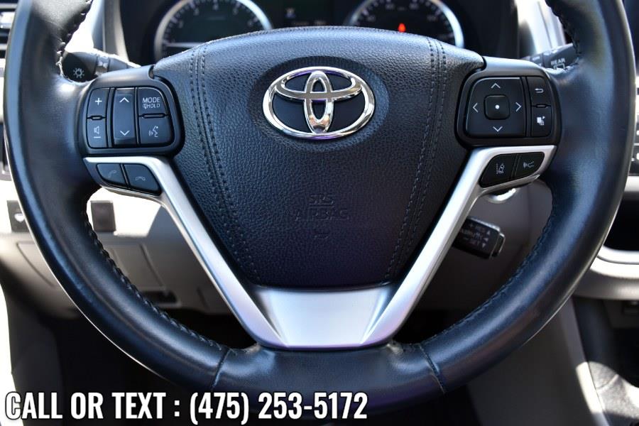 Used Toyota Highlander XLE V6 AWD 2018 | Highline Car Connection. Waterbury, Connecticut Used Toyota Highlander XLE V6 AWD 2018 | Highline Car Connection. Waterbury, Connecticut