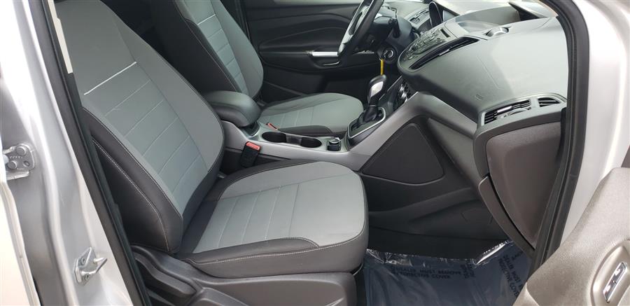 2013 Ford Escape 4WD 4dr SE, available for sale in Little Ferry, New Jersey | Victoria Preowned Autos Inc. Little Ferry, New Jersey 2013 Ford Escape 4WD 4dr SE, available for sale in Little Ferry, New Jersey | Victoria Preowned Autos Inc. Little Ferry, New Jersey
