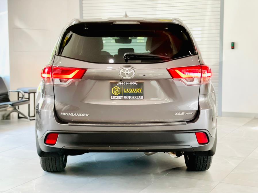 Used Toyota Highlander XLE V6 AWD (Natl) 2019 | Luxury Motor Club. Franklin Square, New York Used Toyota Highlander XLE V6 AWD (Natl) 2019 | Luxury Motor Club. Franklin Square, New York