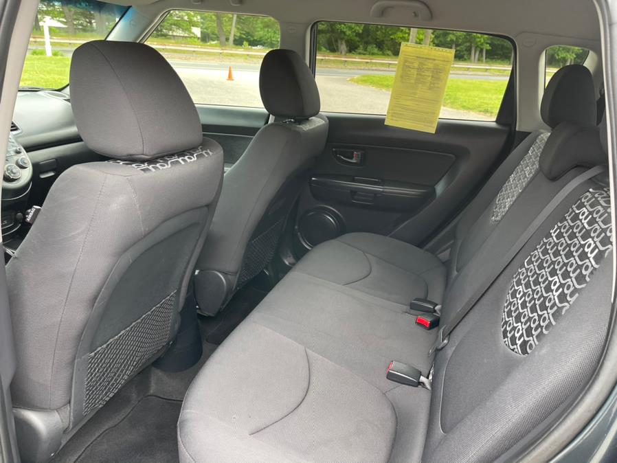 2011 Kia Soul 5dr Wgn Auto !, available for sale in South Windsor, Connecticut | Mike And Tony Auto Sales, Inc. South Windsor, Connecticut 2011 Kia Soul 5dr Wgn Auto !, available for sale in South Windsor, Connecticut | Mike And Tony Auto Sales, Inc. South Windsor, Connecticut