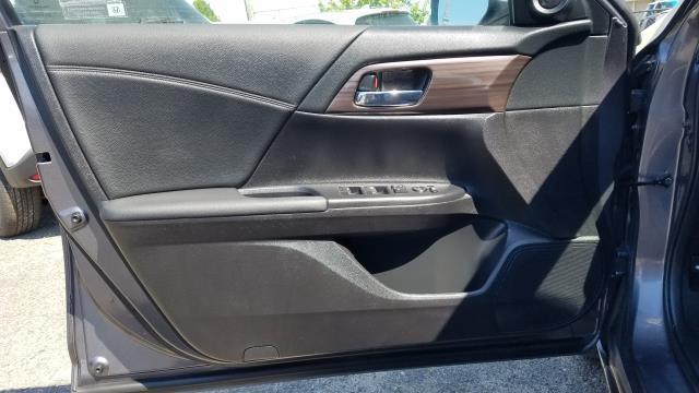 Used Honda Accord Sedan EX 2017 | Baron Supercenter. Patchogue, New York Used Honda Accord Sedan EX 2017 | Baron Supercenter. Patchogue, New York