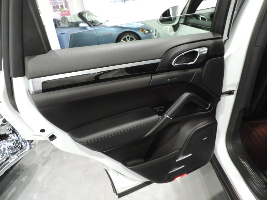 Used Porsche Cayenne AWD 4dr 2016 | Auto Gallery. Lodi, New Jersey Used Porsche Cayenne AWD 4dr 2016 | Auto Gallery. Lodi, New Jersey