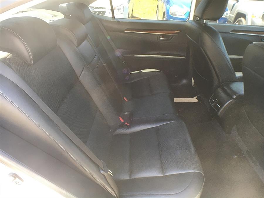 Used Lexus ES 350 4dr Sdn 2013 | Smart Buy Auto Sales, LLC. Wallingford, Connecticut Used Lexus ES 350 4dr Sdn 2013 | Smart Buy Auto Sales, LLC. Wallingford, Connecticut