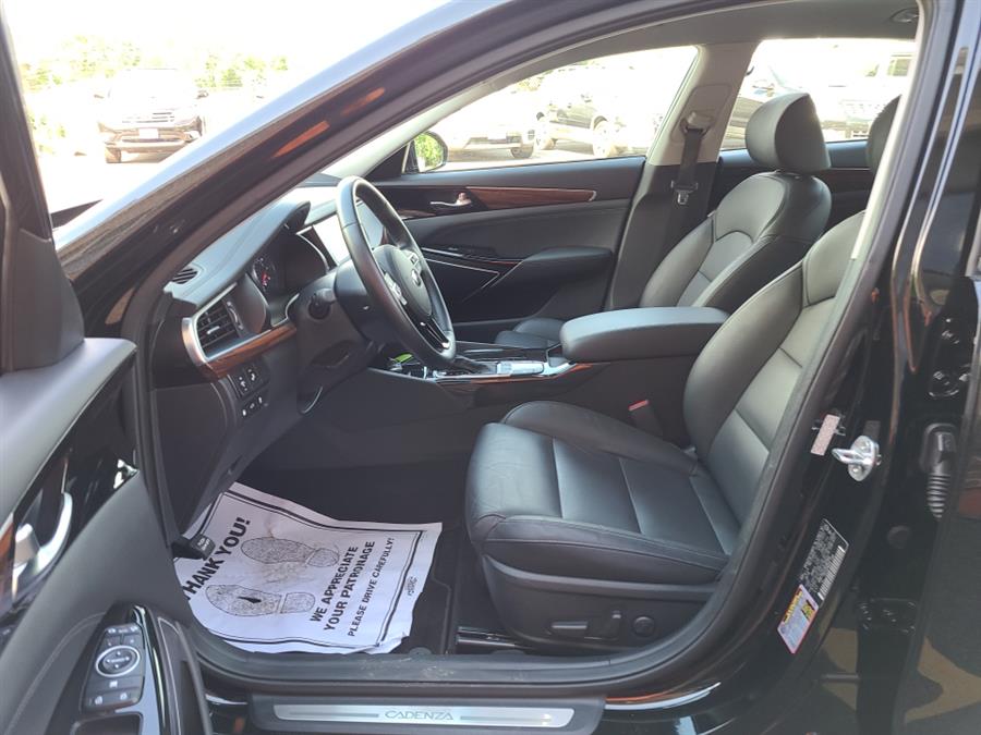 Used Kia Cadenza Premium Sedan 2019 | National Auto Brokers, Inc.. Waterbury, Connecticut Used Kia Cadenza Premium Sedan 2019 | National Auto Brokers, Inc.. Waterbury, Connecticut