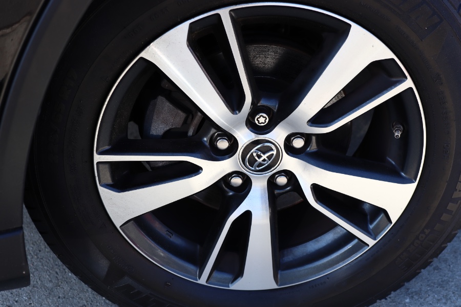 Used Toyota RAV4 XLE AWD (Natl) 2018 | Hillside Auto Mall Inc.. Jamaica, New York Used Toyota RAV4 XLE AWD (Natl) 2018 | Hillside Auto Mall Inc.. Jamaica, New York