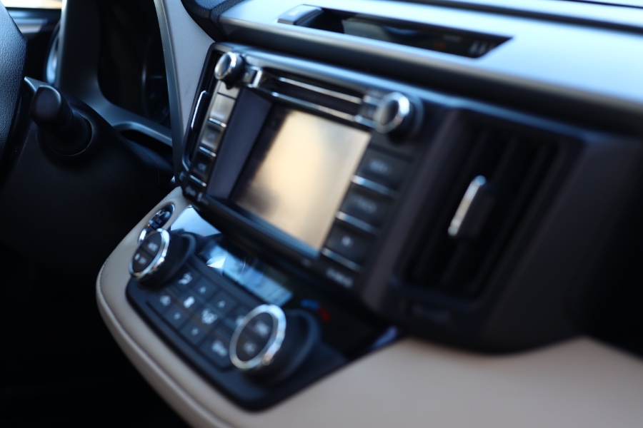 Used Toyota RAV4 XLE AWD (Natl) 2018 | Hillside Auto Mall Inc.. Jamaica, New York Used Toyota RAV4 XLE AWD (Natl) 2018 | Hillside Auto Mall Inc.. Jamaica, New York