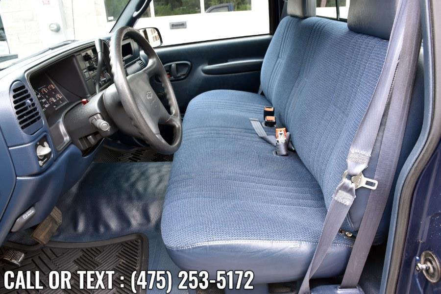 Used Chevrolet C/K 2500 HD Reg Cab 131.5" WB C6P 1999 | Highline Car Connection. Waterbury, Connecticut Used Chevrolet C/K 2500 HD Reg Cab 131.5" WB C6P 1999 | Highline Car Connection. Waterbury, Connecticut