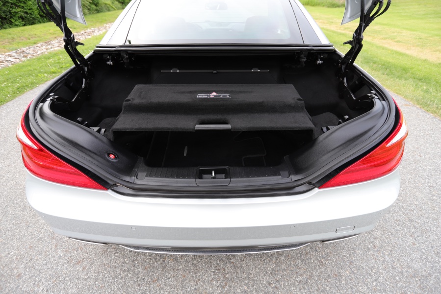 2013 Mercedes-Benz SL-Class 2dr Roadster SL550, available for sale in North Salem, New York | Meccanic Shop North Inc. North Salem, New York 2013 Mercedes-Benz SL-Class 2dr Roadster SL550, available for sale in North Salem, New York | Meccanic Shop North Inc. North Salem, New York