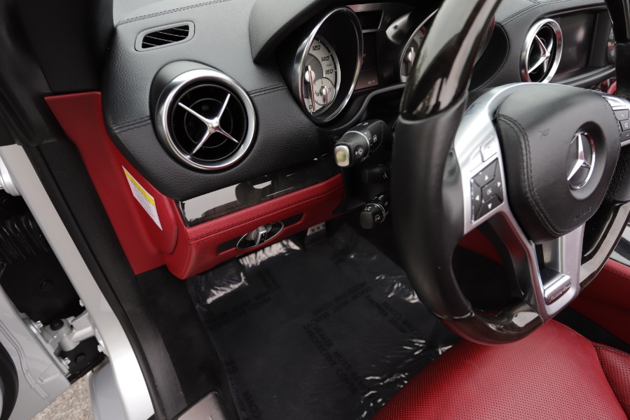 2013 Mercedes-Benz SL-Class 2dr Roadster SL550, available for sale in North Salem, New York | Meccanic Shop North Inc. North Salem, New York 2013 Mercedes-Benz SL-Class 2dr Roadster SL550, available for sale in North Salem, New York | Meccanic Shop North Inc. North Salem, New York