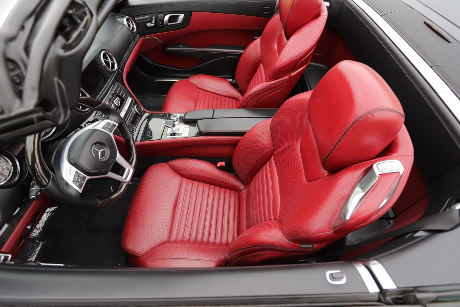 2013 Mercedes-Benz SL-Class 2dr Roadster SL550, available for sale in North Salem, New York | Meccanic Shop North Inc. North Salem, New York 2013 Mercedes-Benz SL-Class 2dr Roadster SL550, available for sale in North Salem, New York | Meccanic Shop North Inc. North Salem, New York