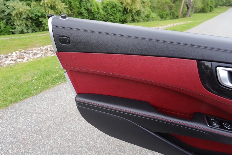 2013 Mercedes-Benz SL-Class 2dr Roadster SL550, available for sale in North Salem, New York | Meccanic Shop North Inc. North Salem, New York 2013 Mercedes-Benz SL-Class 2dr Roadster SL550, available for sale in North Salem, New York | Meccanic Shop North Inc. North Salem, New York