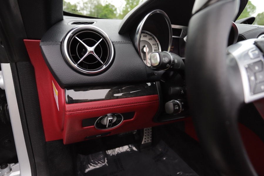 2013 Mercedes-Benz SL-Class 2dr Roadster SL550, available for sale in North Salem, New York | Meccanic Shop North Inc. North Salem, New York 2013 Mercedes-Benz SL-Class 2dr Roadster SL550, available for sale in North Salem, New York | Meccanic Shop North Inc. North Salem, New York