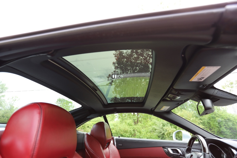 2013 Mercedes-Benz SL-Class 2dr Roadster SL550, available for sale in North Salem, New York | Meccanic Shop North Inc. North Salem, New York 2013 Mercedes-Benz SL-Class 2dr Roadster SL550, available for sale in North Salem, New York | Meccanic Shop North Inc. North Salem, New York