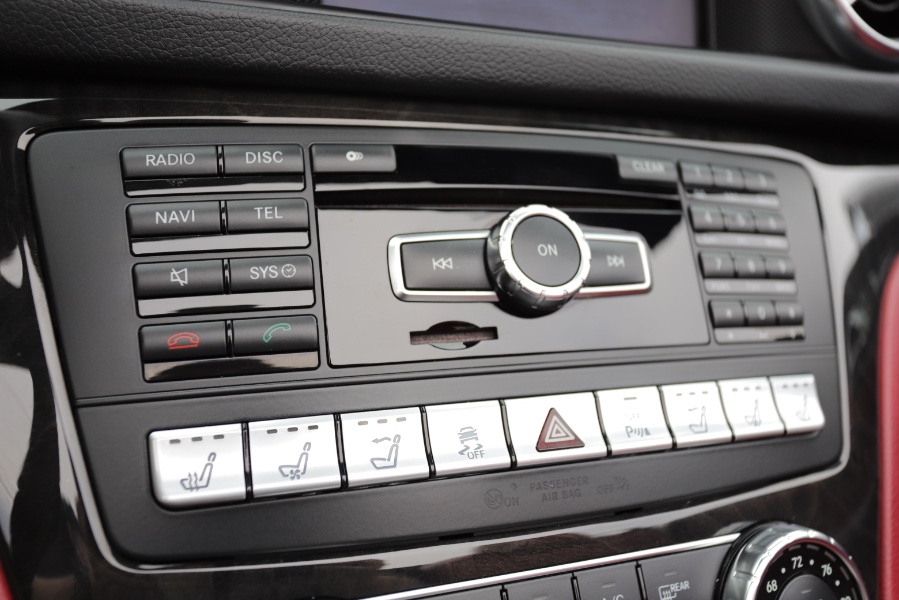 2013 Mercedes-Benz SL-Class 2dr Roadster SL550, available for sale in North Salem, New York | Meccanic Shop North Inc. North Salem, New York 2013 Mercedes-Benz SL-Class 2dr Roadster SL550, available for sale in North Salem, New York | Meccanic Shop North Inc. North Salem, New York