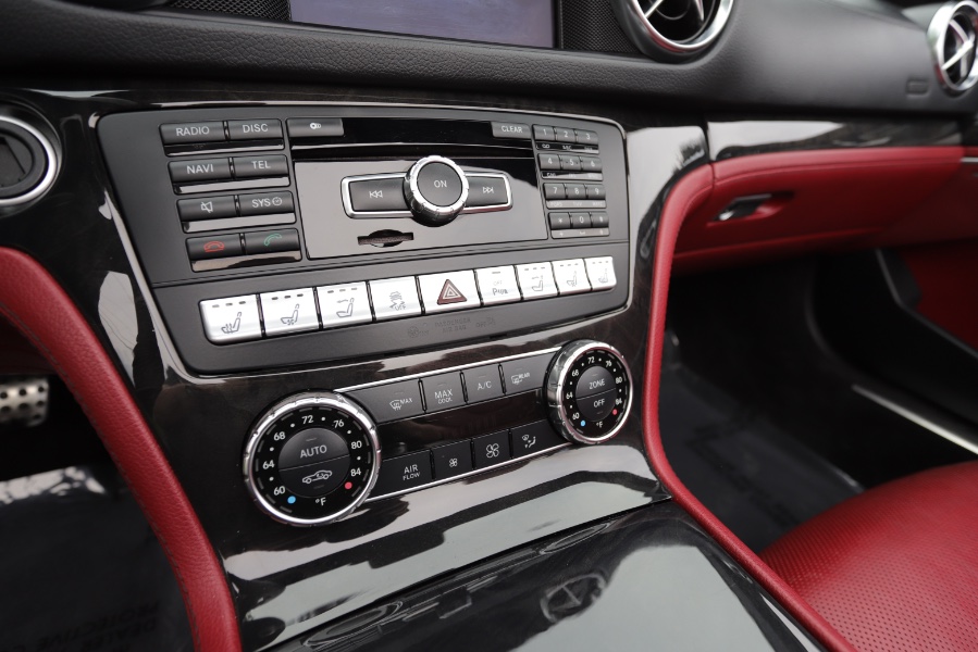 2013 Mercedes-Benz SL-Class 2dr Roadster SL550, available for sale in North Salem, New York | Meccanic Shop North Inc. North Salem, New York 2013 Mercedes-Benz SL-Class 2dr Roadster SL550, available for sale in North Salem, New York | Meccanic Shop North Inc. North Salem, New York