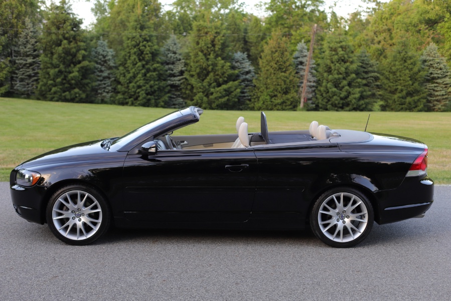 2006 Volvo C70 2.5L Turbo Auto, available for sale in North Salem, New York | Meccanic Shop North Inc. North Salem, New York 2006 Volvo C70 2.5L Turbo Auto, available for sale in North Salem, New York | Meccanic Shop North Inc. North Salem, New York