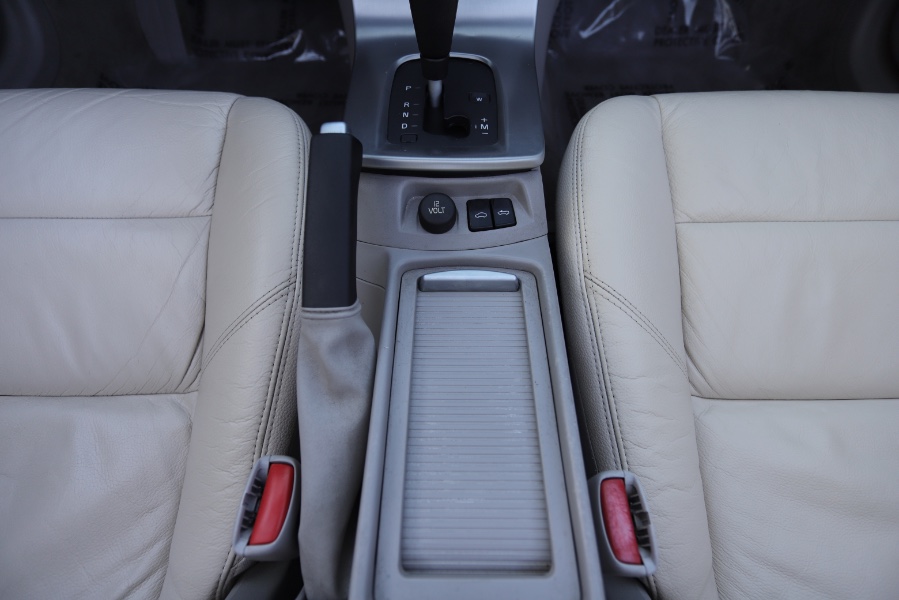 2006 Volvo C70 2.5L Turbo Auto, available for sale in North Salem, New York | Meccanic Shop North Inc. North Salem, New York 2006 Volvo C70 2.5L Turbo Auto, available for sale in North Salem, New York | Meccanic Shop North Inc. North Salem, New York