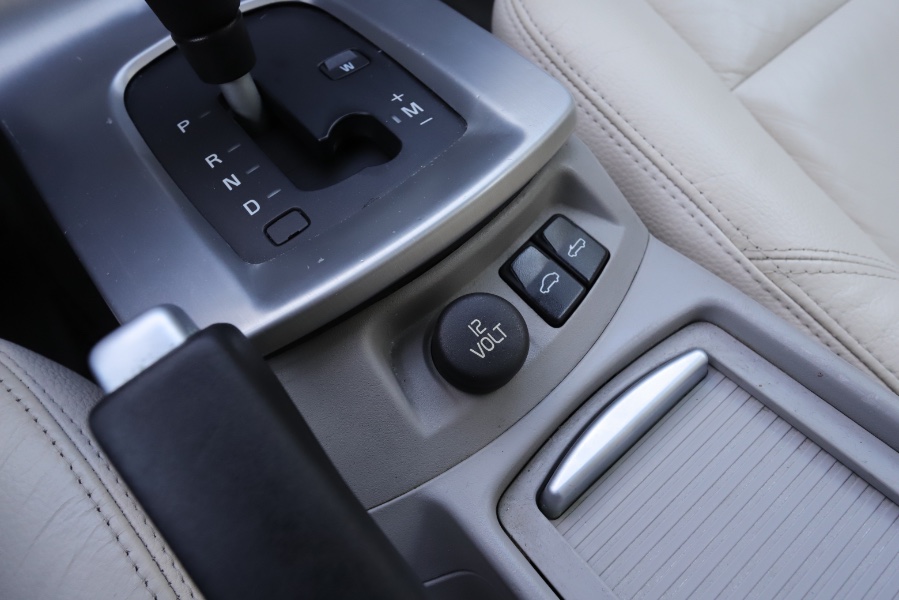 2006 Volvo C70 2.5L Turbo Auto, available for sale in North Salem, New York | Meccanic Shop North Inc. North Salem, New York 2006 Volvo C70 2.5L Turbo Auto, available for sale in North Salem, New York | Meccanic Shop North Inc. North Salem, New York