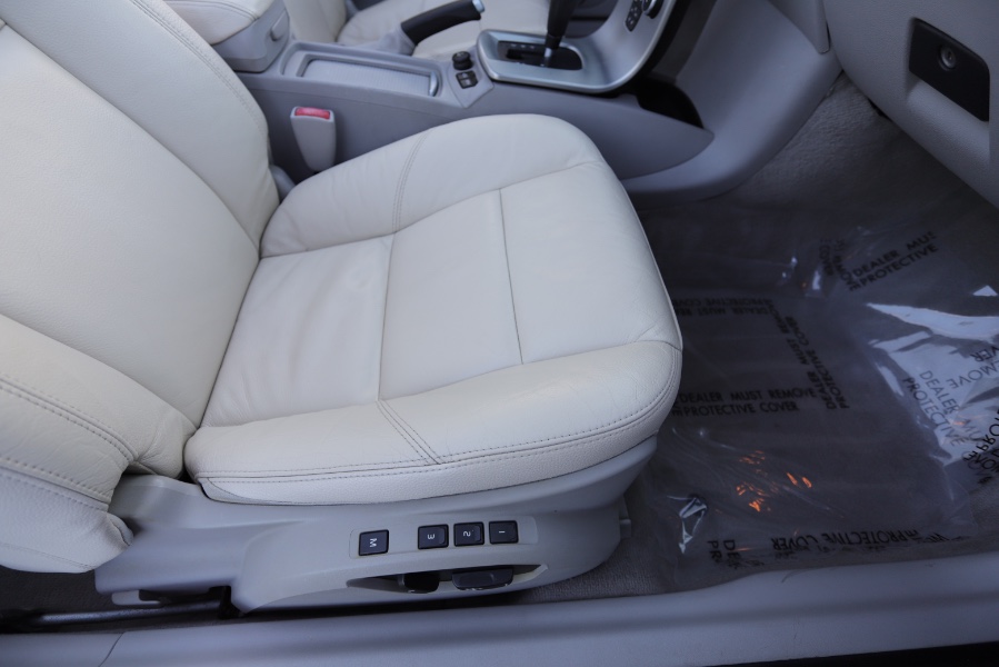 2006 Volvo C70 2.5L Turbo Auto, available for sale in North Salem, New York | Meccanic Shop North Inc. North Salem, New York 2006 Volvo C70 2.5L Turbo Auto, available for sale in North Salem, New York | Meccanic Shop North Inc. North Salem, New York