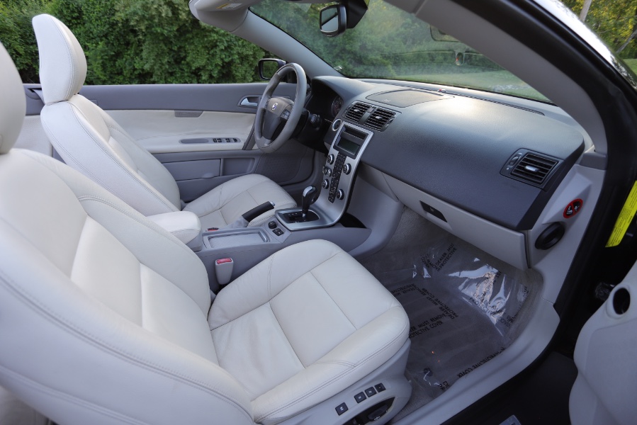 2006 Volvo C70 2.5L Turbo Auto, available for sale in North Salem, New York | Meccanic Shop North Inc. North Salem, New York 2006 Volvo C70 2.5L Turbo Auto, available for sale in North Salem, New York | Meccanic Shop North Inc. North Salem, New York
