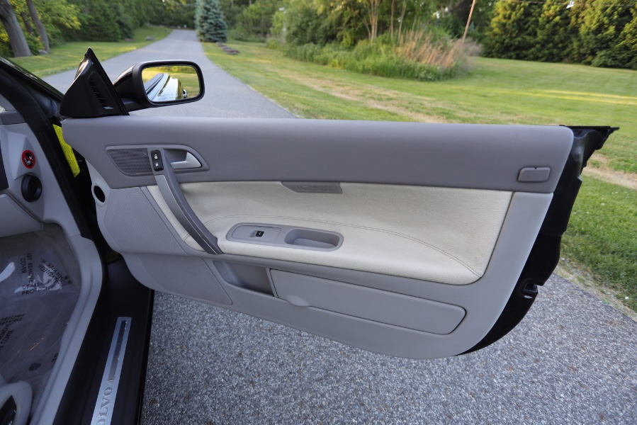 2006 Volvo C70 2.5L Turbo Auto, available for sale in North Salem, New York | Meccanic Shop North Inc. North Salem, New York 2006 Volvo C70 2.5L Turbo Auto, available for sale in North Salem, New York | Meccanic Shop North Inc. North Salem, New York