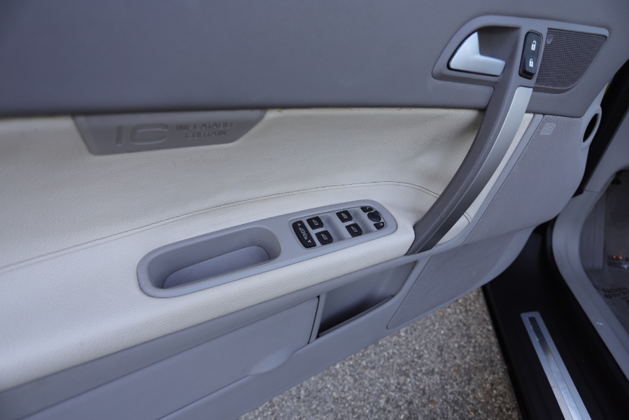 2006 Volvo C70 2.5L Turbo Auto, available for sale in North Salem, New York | Meccanic Shop North Inc. North Salem, New York 2006 Volvo C70 2.5L Turbo Auto, available for sale in North Salem, New York | Meccanic Shop North Inc. North Salem, New York