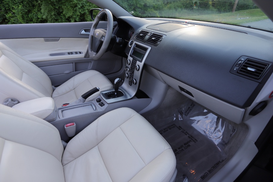 2006 Volvo C70 2.5L Turbo Auto, available for sale in North Salem, New York | Meccanic Shop North Inc. North Salem, New York 2006 Volvo C70 2.5L Turbo Auto, available for sale in North Salem, New York | Meccanic Shop North Inc. North Salem, New York