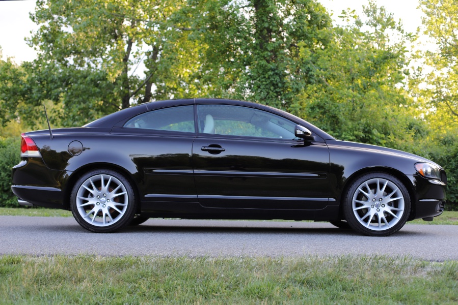 2006 Volvo C70 2.5L Turbo Auto, available for sale in North Salem, New York | Meccanic Shop North Inc. North Salem, New York 2006 Volvo C70 2.5L Turbo Auto, available for sale in North Salem, New York | Meccanic Shop North Inc. North Salem, New York