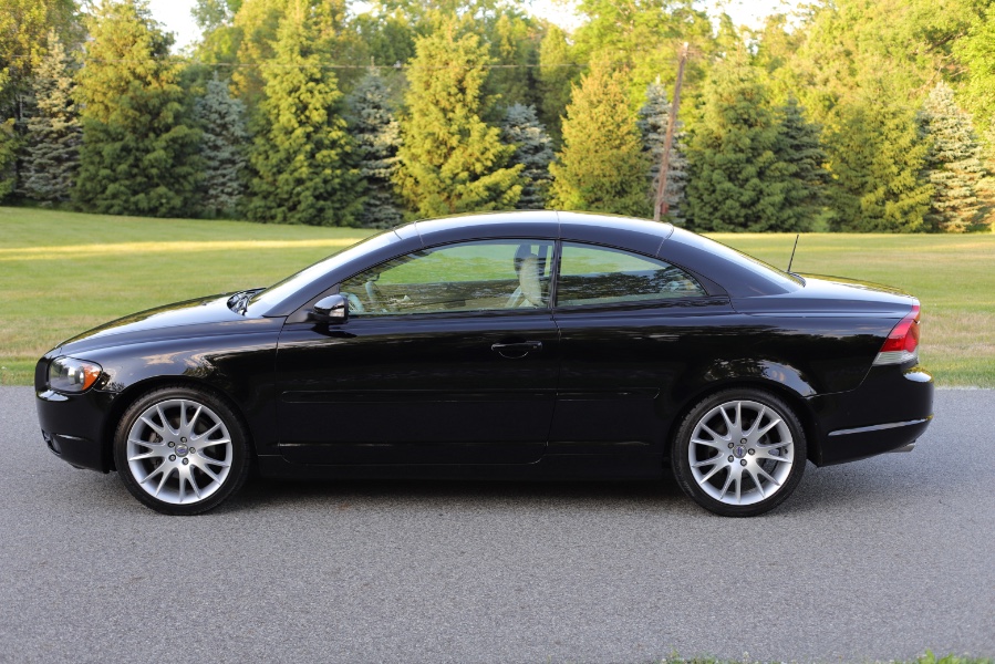 2006 Volvo C70 2.5L Turbo Auto, available for sale in North Salem, New York | Meccanic Shop North Inc. North Salem, New York 2006 Volvo C70 2.5L Turbo Auto, available for sale in North Salem, New York | Meccanic Shop North Inc. North Salem, New York